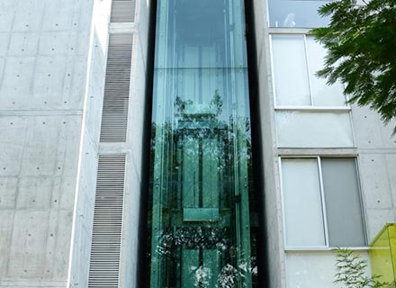 Cerramientos ascensores y escaleras