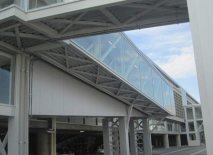 Aeropuerto Alfonso Bonilla Aragon - Fachadas Flotantes y Puente Aéreo