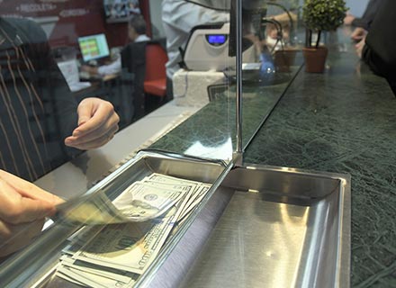 Vidrios blindados para casas de cambio